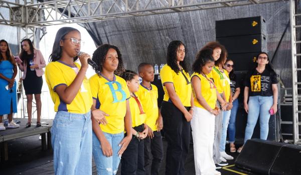 Imagens da No dia 02 de março, a cidade de Ibitiara viveu um momento especial de celebração, cultura e valorização da educação. Em comemoração aos 92 anos de emancipação política do município