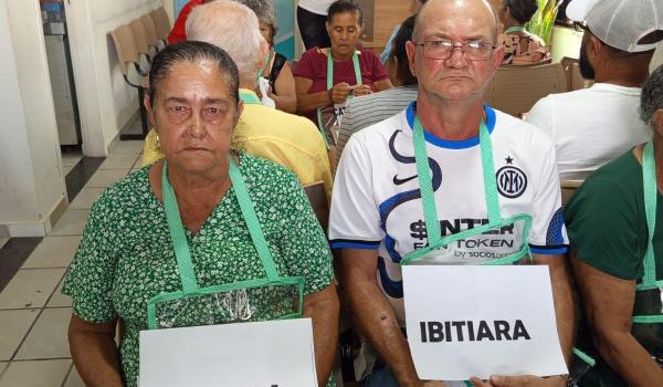 Imagens da No último domingo (22) a Prefeitura Municipal de Ibitiara por intermédio da Secretaria  de Saúde realizou   Mutirão de cirurgias oftalmológicas no município de Seabra através da empresa Hospital de Olhos Adrivania Cunha.