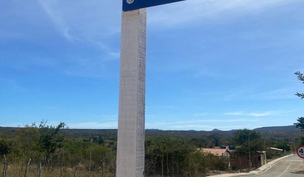 Imagens da Pavimentação Asfáltica no Bairro do Moreira Entra na Fase Final