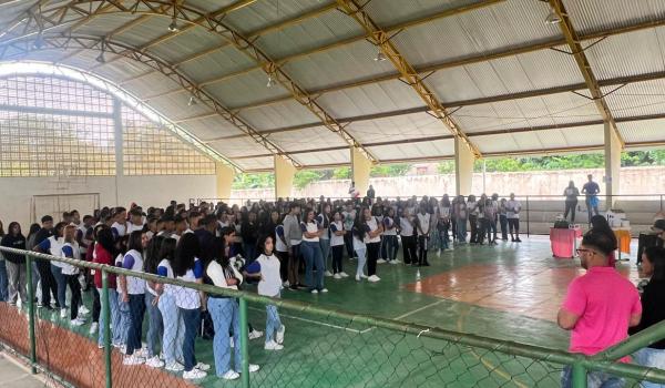 Imagens da Volta às Aulas – Rede Municipal de Educação de Ibitiara 
