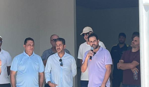 Imagens da A Prefeitura Municipal de Saúde através da Secretaria Municipal de Saúde realizou a inauguração do Disk Ambulância, ampliando os canais de acesso da população ao serviço de transporte de urgência e emergência em saúde.