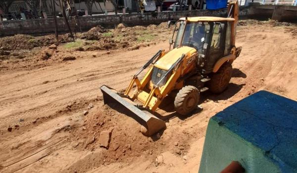 Imagens da Prefeitura de Ibitiara realiza ação de limpeza na Lagoa Municipal 