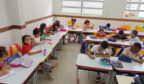 Imagens da Volta às Aulas – Rede Municipal de Educação de Ibitiara 