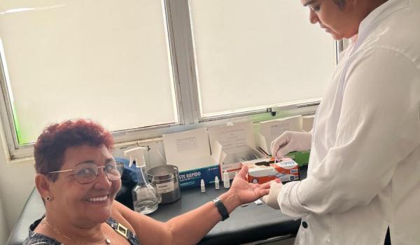 Imagens da Julho Amarelo é o mês dedicado à conscientização e ao combate às hepatites virais, doenças que muitas vezes são silenciosas, mas que podem ser prevenidas e tratadas quando diagnosticadas precocemente.