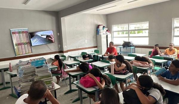 Imagens da Volta às Aulas – Rede Municipal de Educação de Ibitiara 