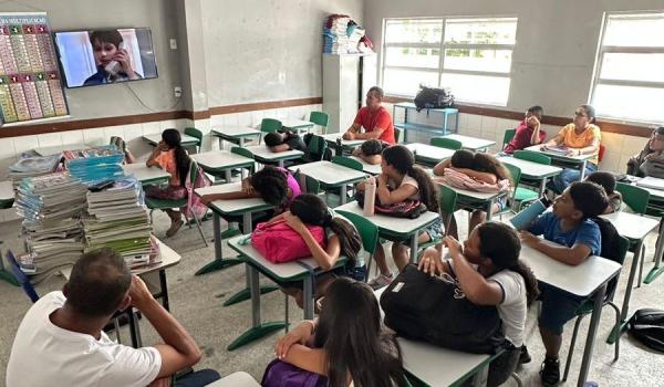 Imagens da Volta às Aulas – Rede Municipal de Educação de Ibitiara 