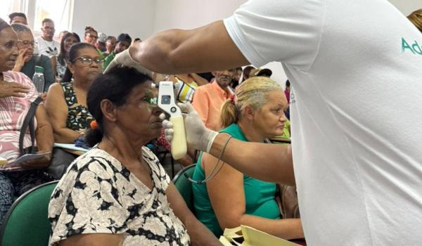 Imagens da Na dia 17/03, ocorreu atendimento oftalmológico no PSF Sede com a Clínica Adrivania Cunha.