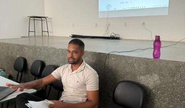 Imagens da Na Terça dia 12/06 ocorreu reunião da equipe de coordenadores da atenção básica para alinhamento das ações das unidades de saúde. 