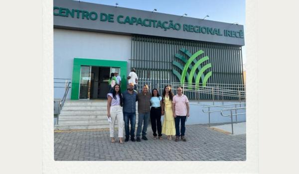 Imagens da No dia 16 de julho, em Irecê, a gestão municipal se fez presente na Oficina de Apresentação do Projeto Sertão Vivo, uma iniciativa conjunta dos governos federal e estadual. 