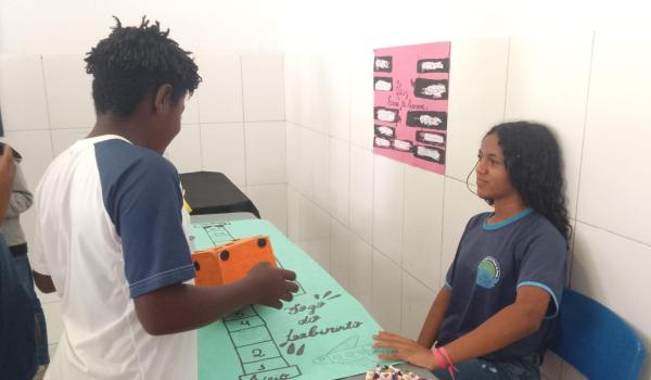 A Feira de Ciências da Escola José Pereira foi um verdadeiro show de criatividade, aprendizado e descobertas.  Imagens da A Feira de Ciências da Escola José Pereira foi um verdadeiro show de criatividade, aprendizado e descobertas.