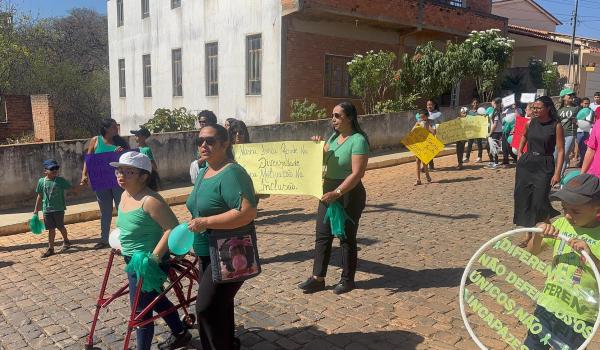 Setembro Verde é o mês dedicado à conscientização sobre a inclusão da pessoa com deficiência. É tempo de refletir, abraçar a diversidade e lutar por uma sociedade mais justa e acessível para todos Imagens da Setembro Verde é o mês dedicado à conscientização sobre a inclusão da pessoa com deficiência. É tempo de refletir, abraçar a diversidade e lutar por uma sociedade mais justa e acessível para todos