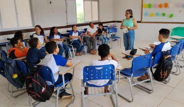 Imagens da Volta às Aulas – Rede Municipal de Educação de Ibitiara 