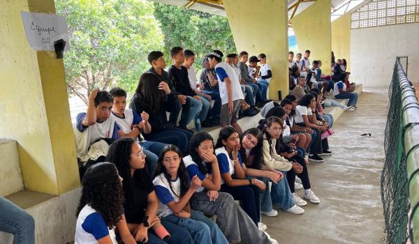 Imagens da Volta às Aulas – Rede Municipal de Educação de Ibitiara 