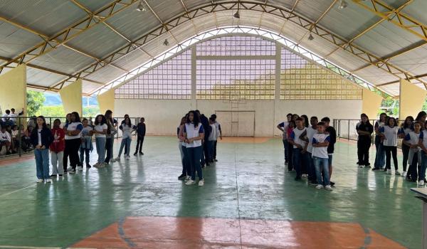 Imagens da Volta às Aulas – Rede Municipal de Educação de Ibitiara 