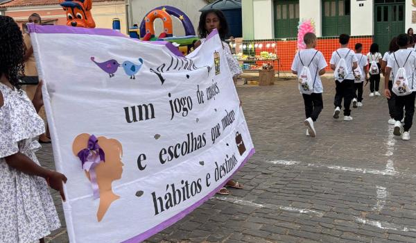 Imagens da A Prefeitura Municipal de Ibitiara, por meio da Secretaria Municipal de Educação, teve a a honra de realizar o Desfile Cívico de 7 de Setembro.