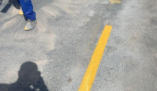 Imagens da Pavimentação Asfáltica no Bairro do Moreira Entra na Fase Final