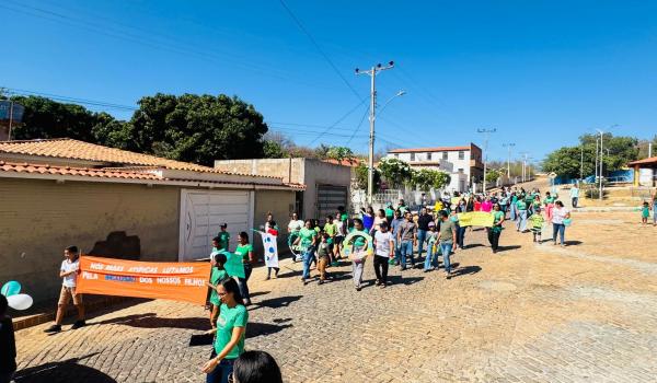 Setembro Verde é o mês dedicado à conscientização sobre a inclusão da pessoa com deficiência. É tempo de refletir, abraçar a diversidade e lutar por uma sociedade mais justa e acessível para todos Imagens da Setembro Verde é o mês dedicado à conscientização sobre a inclusão da pessoa com deficiência. É tempo de refletir, abraçar a diversidade e lutar por uma sociedade mais justa e acessível para todos