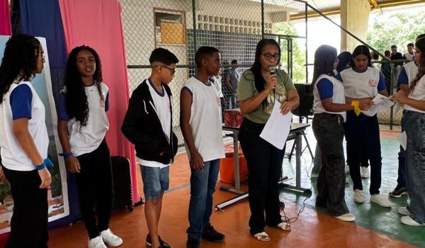 Imagens da Volta às Aulas – Rede Municipal de Educação de Ibitiara 