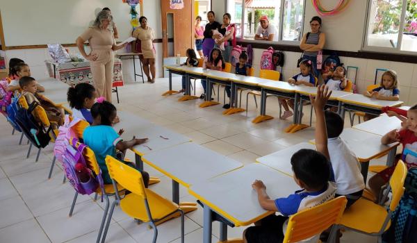 Imagens da Volta às Aulas – Rede Municipal de Educação de Ibitiara 