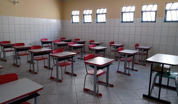 A Prefeitura Municipal de Ibitiara realizou a reforma total da...
