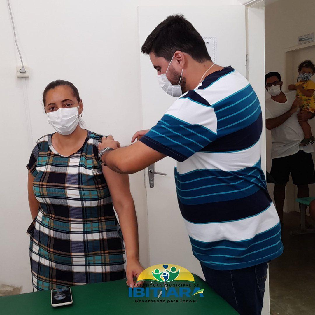 Dia D vacinação contra Influenza e Sarampo no PSF SEDE!