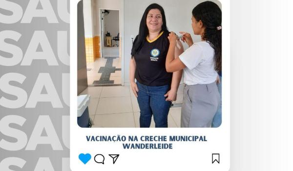 Nesta manhã a Secretaria Municipal de Saúde de Ibitiara, por meio do setor de Imunização, realizou uma importante ação de saúde voltada para os funcionários da Creche Municipal. Nesta manhã a Secretaria Municipal de Saúde de Ibitiara, por meio do setor de Imunização, realizou uma importante ação de saúde voltada para os funcionários da Creche Municipal.